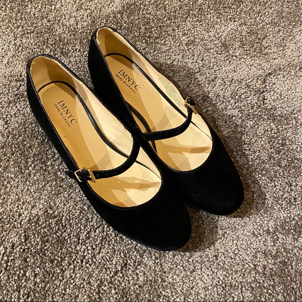 💰 Isaac Mizrahi black Velvet Mary Jane shoes💰